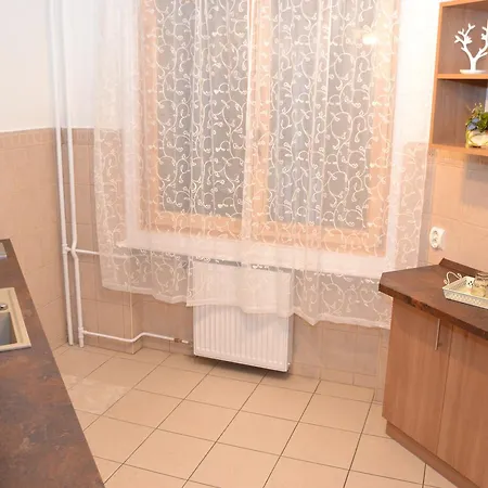 Paprika Grand Apartment *