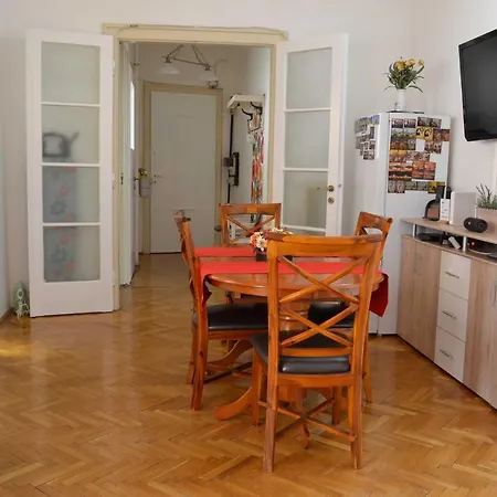 Apartment Paprika Grand