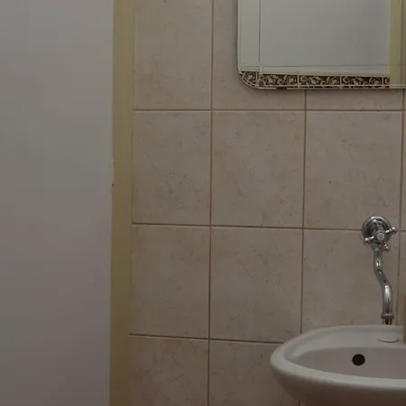 Paprika Grand Apartment